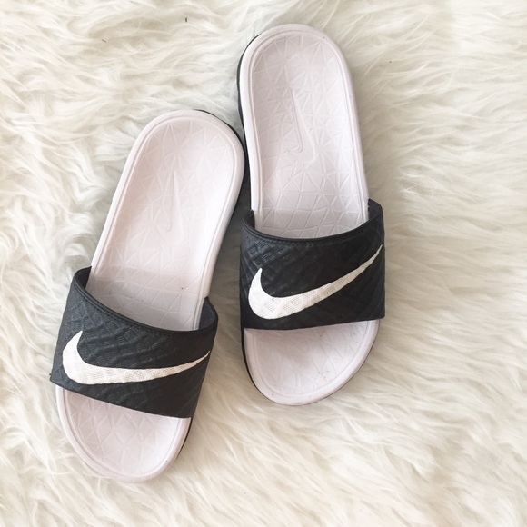 Nike Shoes - Nike Slides.